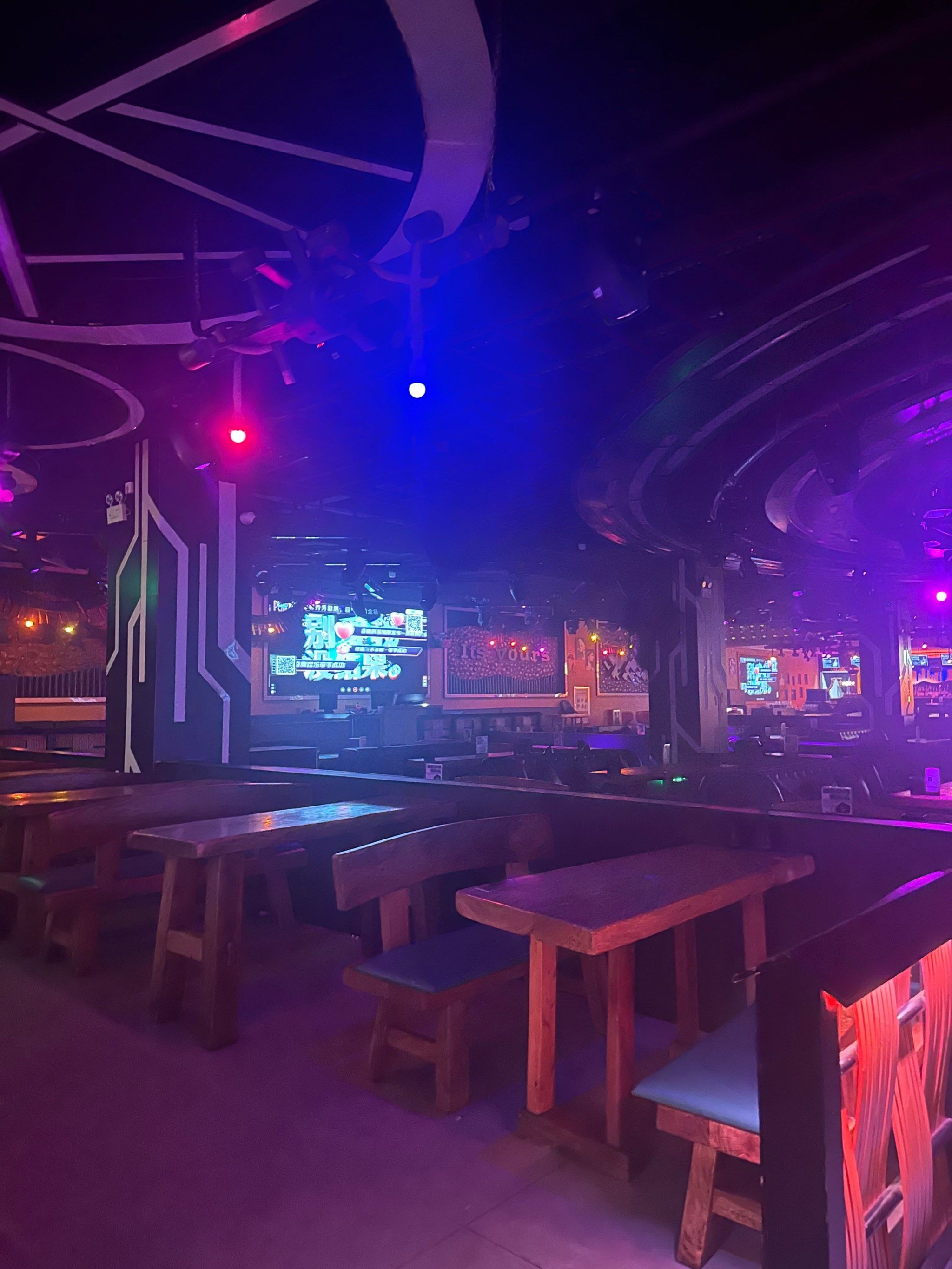 石家庄商务KTV中低端区别-高邑县ktv预定